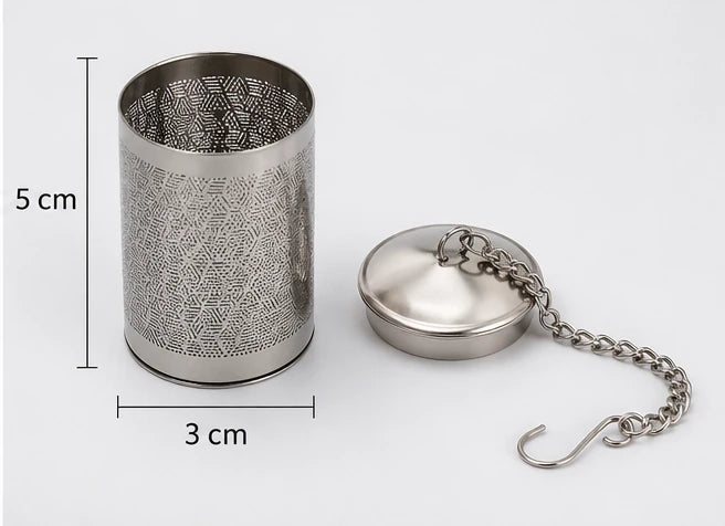 Dimensions de l’infuseur à thé YZ177259 environ 5 cm de haut et 3 cm de diamètre