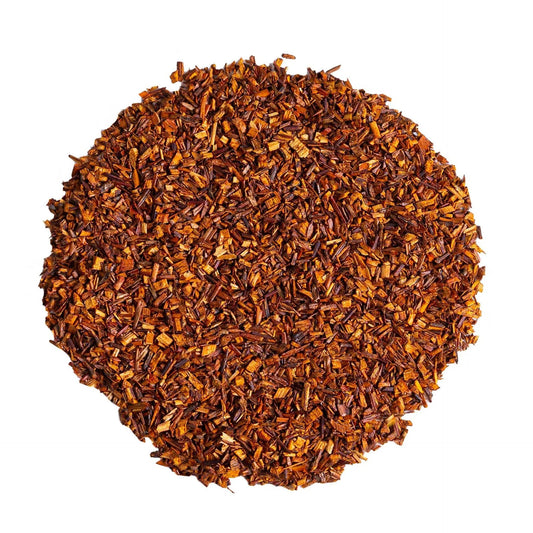 Rooibos nature Le Cap Rouge en vrac, feuilles rouges sur fond clair