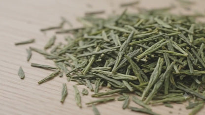 Émeraude des Mers – Thé vert Sencha Lu Yu